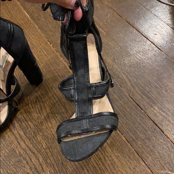 Heels! - Picture 6 of 7